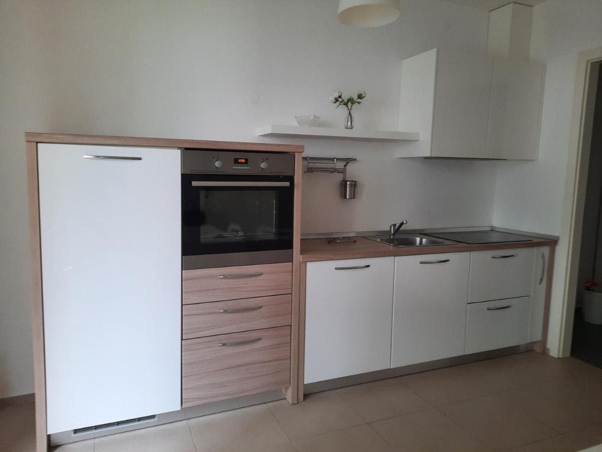 Residence Jagodje อิซอลา ภายนอก รูปภาพ